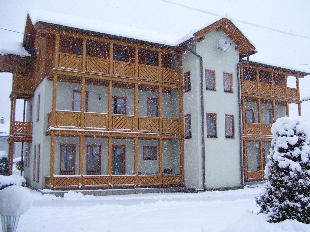 Gaestehaus Lutschounig 팍암시 외부 사진