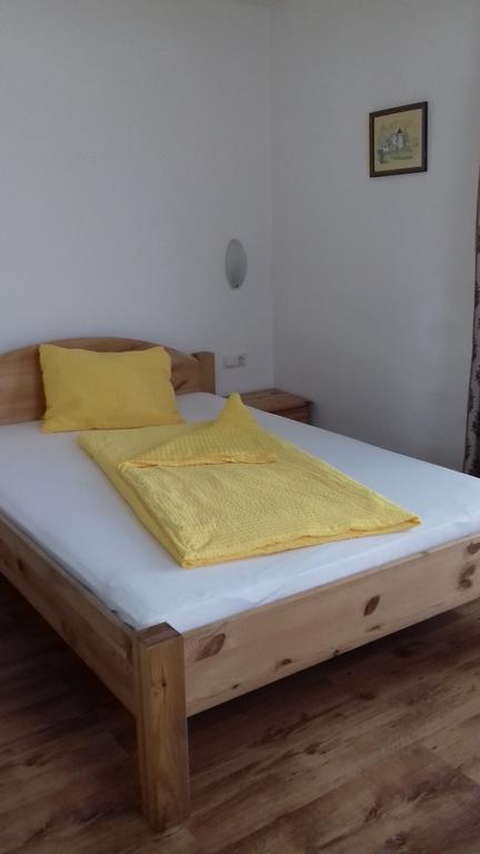 Gaestehaus Lutschounig 팍암시 외부 사진